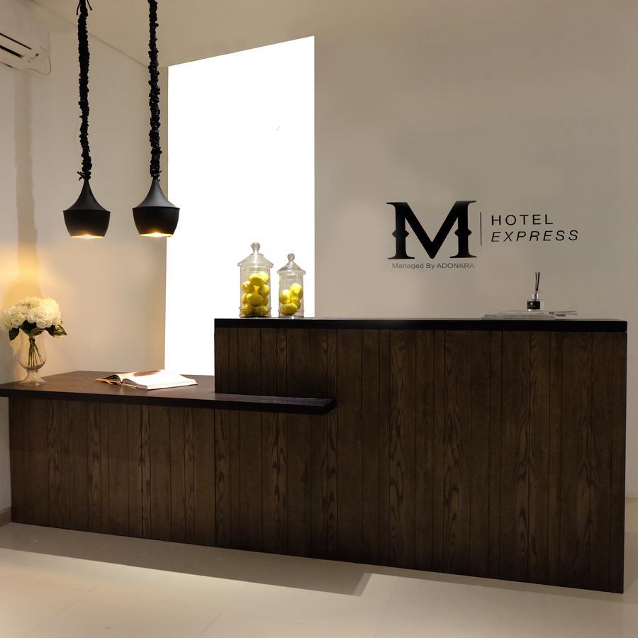 M Hotel Express Sorong Exteriér fotografie